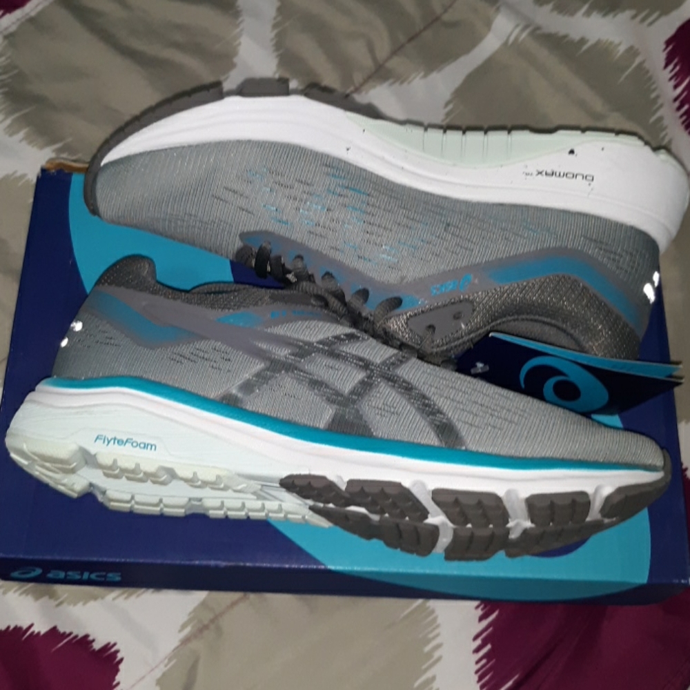 Asics Tennis Shoes - Picture 2 of 3